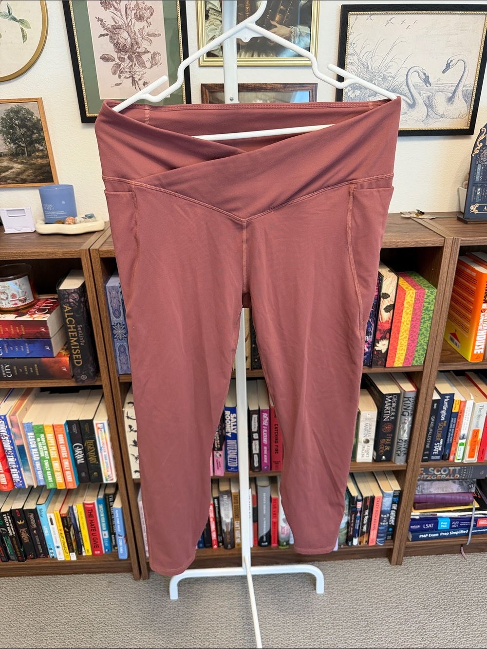 Fabletics Mauve Crossover Waist High-Rise Leggings